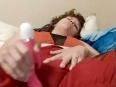 Thicc Tomboy Cutie Pleasures Herself With Massager Before Finals - Squirts!