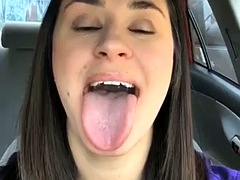 wide tongue val - sloppy tongue fetish in the car